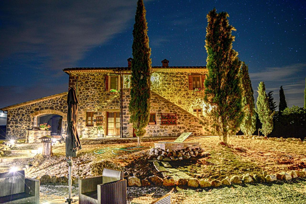 Casa Al Maestro B&B Radicofani Luaran gambar