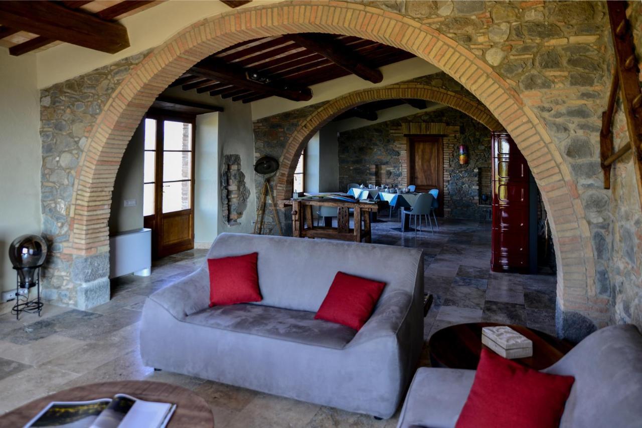 Casa Al Maestro B&B Radicofani Luaran gambar