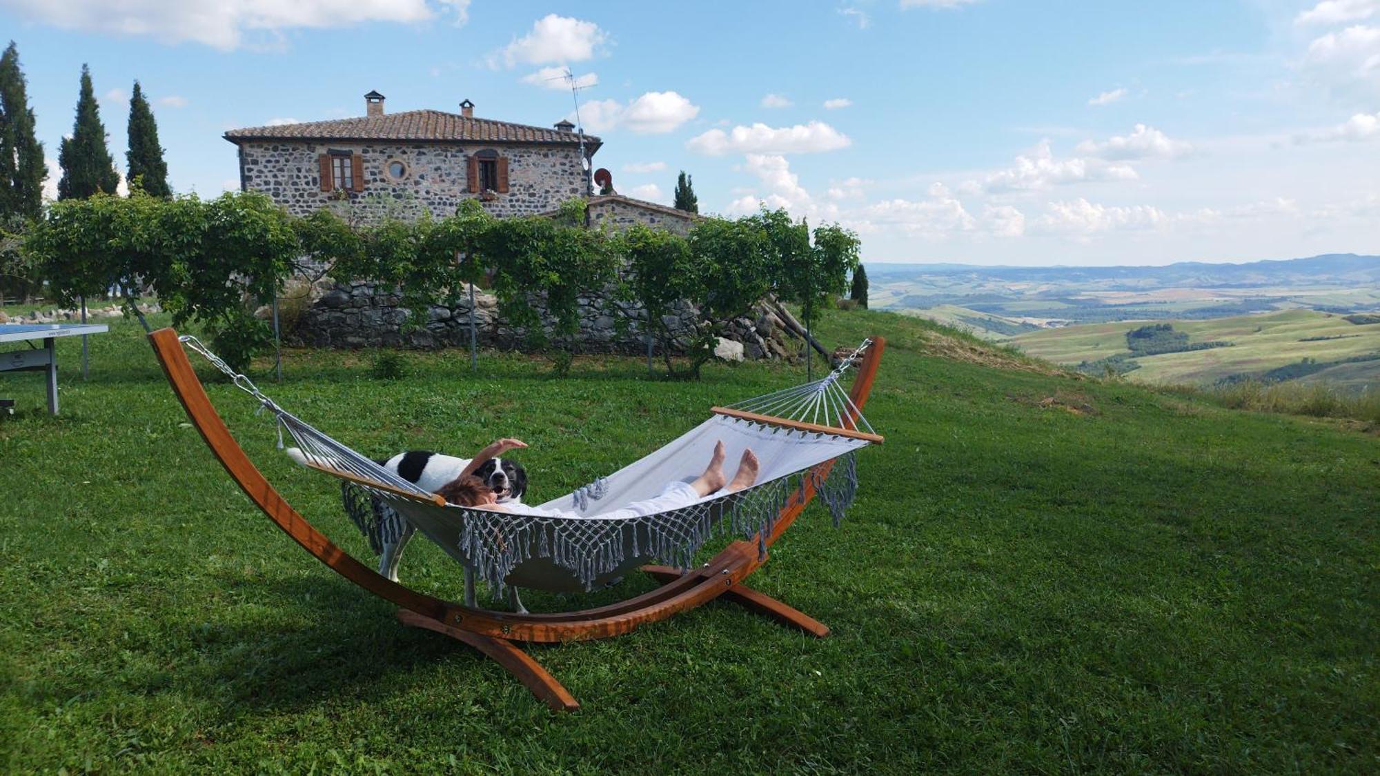 Casa Al Maestro B&B Radicofani Luaran gambar
