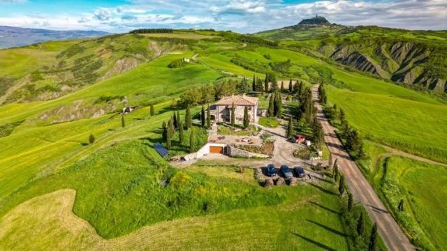 Casa Al Maestro B&B Radicofani Luaran gambar